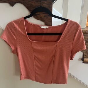 Women's L Coral Crop Top Tee